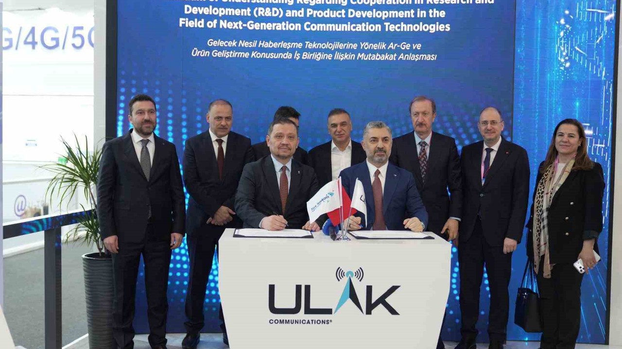 Türk Telekom, ULAK Haberleşme ile 5G ve 6G çalışmaları için iş birliğini genişletti
