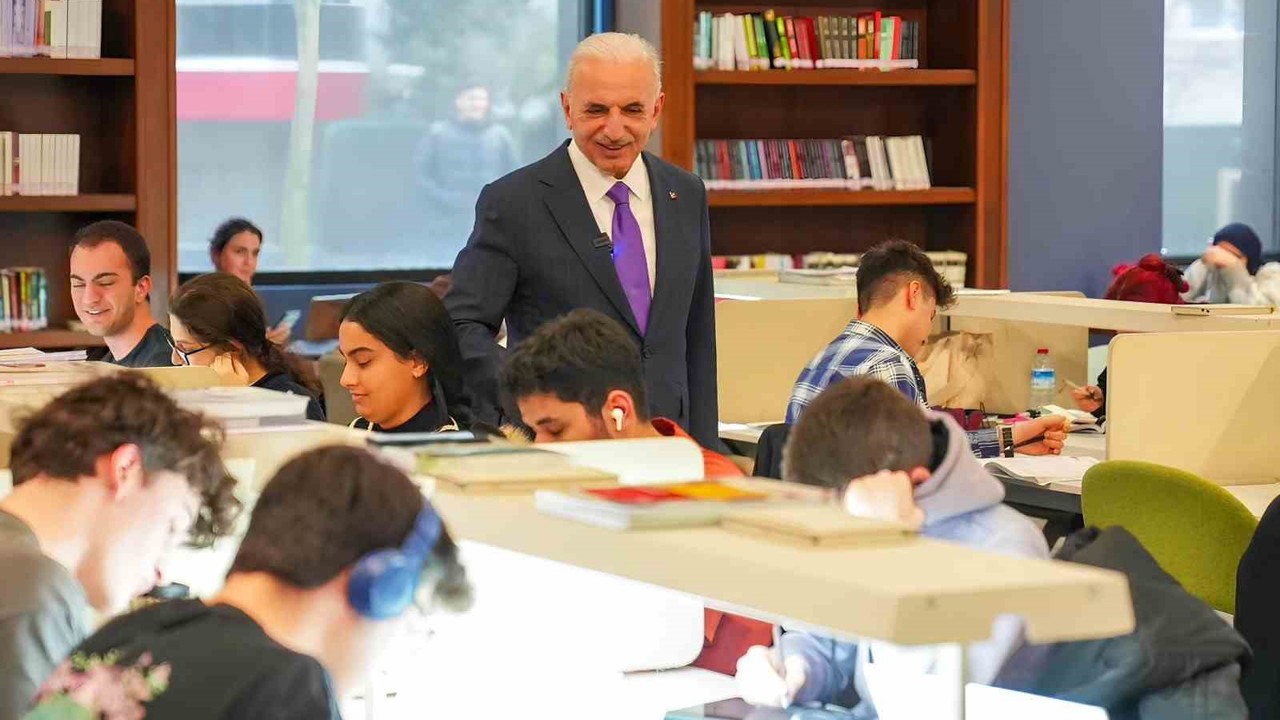Başkan Yıldırım’dan öğrencilere müjde: YKS’ye giriş ücretleri bu sene de Ümraniye Belediyesi’nden
