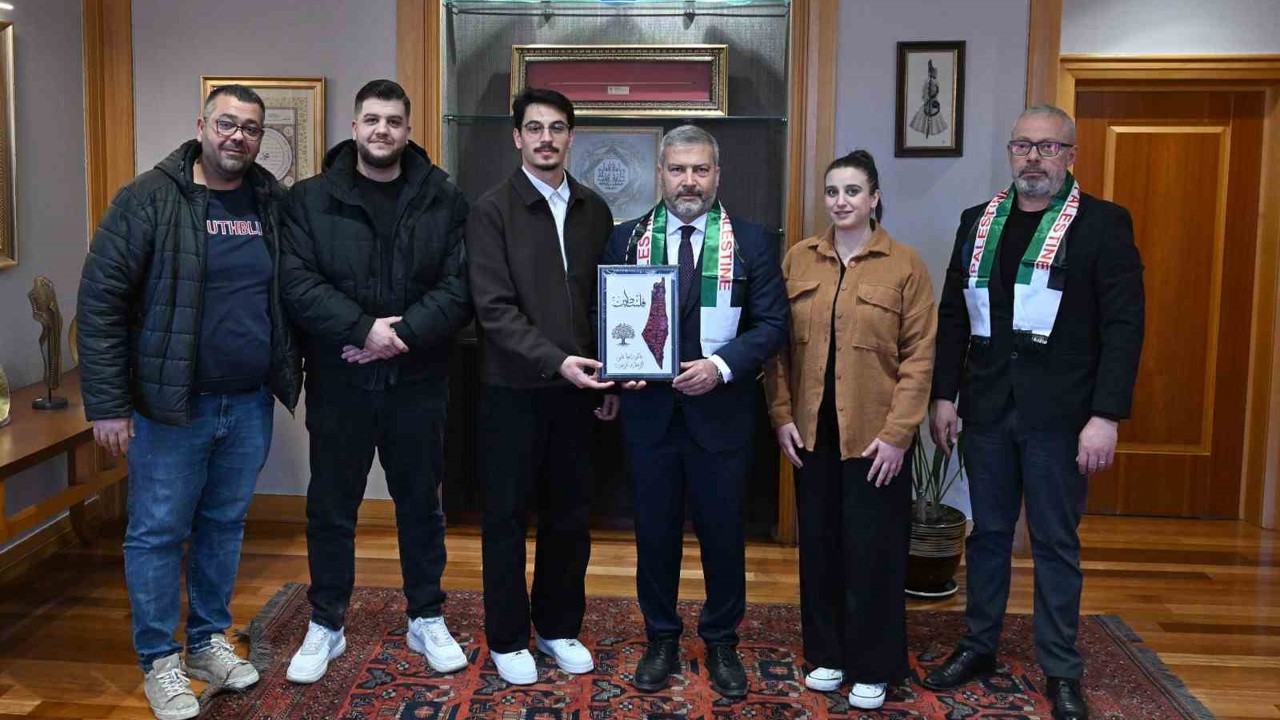 Filistin Yardımlaşma Derneği’nden Rektör Adıgüzel’e ziyaret
