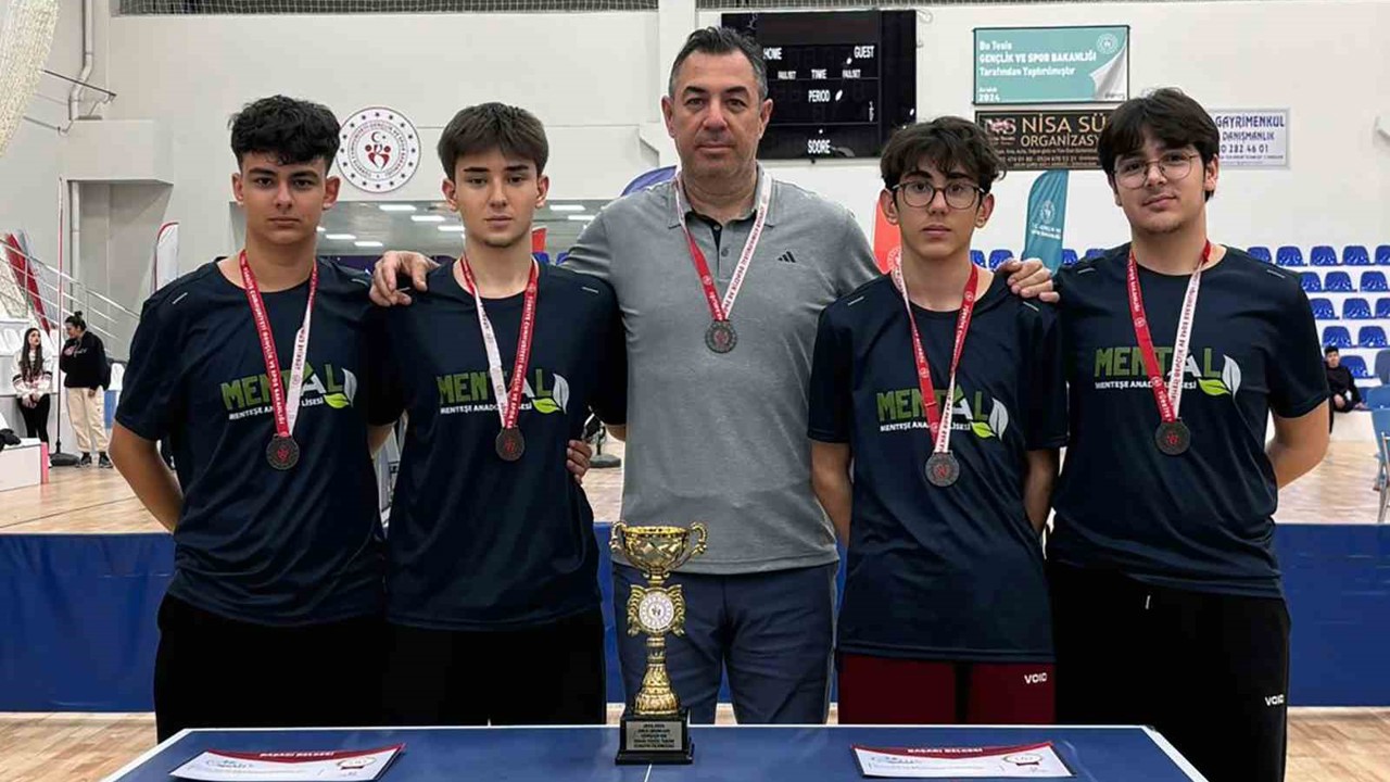 Menteşe Anadolu Lisesi’nden Masa Tenisinde Türkiye üçüncülüğü
