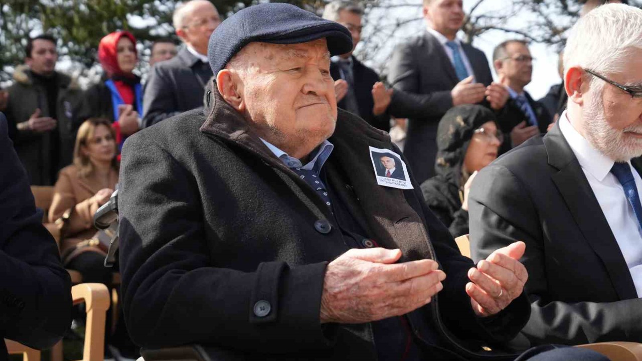 ‘Bolu’nun Babası’ İzzet Baysal vefatının 26’ncı yılında dualarla anıldı
