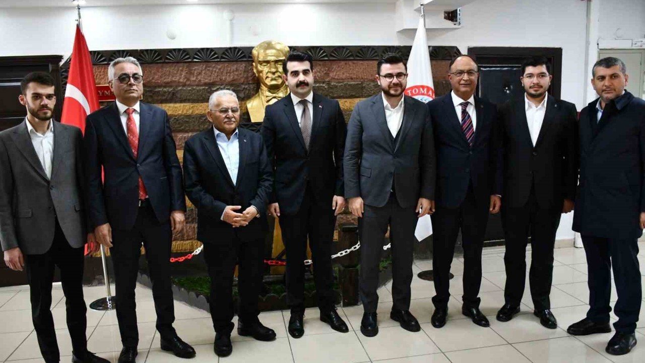 Büyükkılıç ve Okandan’dan Tomarza’ya ziyaret
