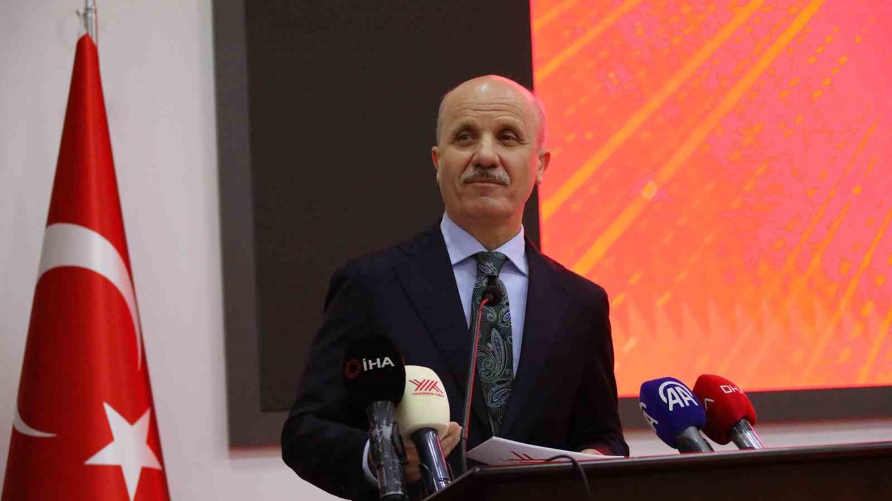 YÖK Başkanı Özvar: "Müfredatların teknoloji dönüşümüne uyumunu hızlandıracak mekanizmaları kurmayı hedefliyoruz"
