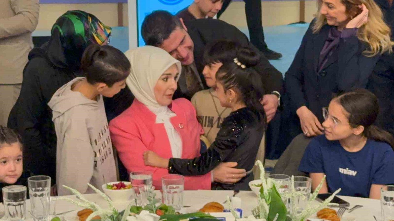 Bakan Göktaş: "Çocuklar geleceğimizin teminatıdır"
