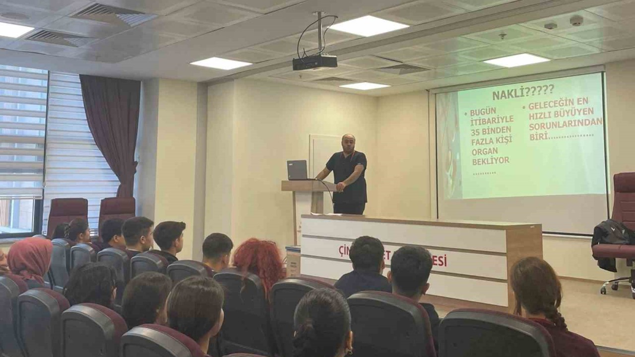 Çine’de sağlık personeline organ bağışı eğitimi
