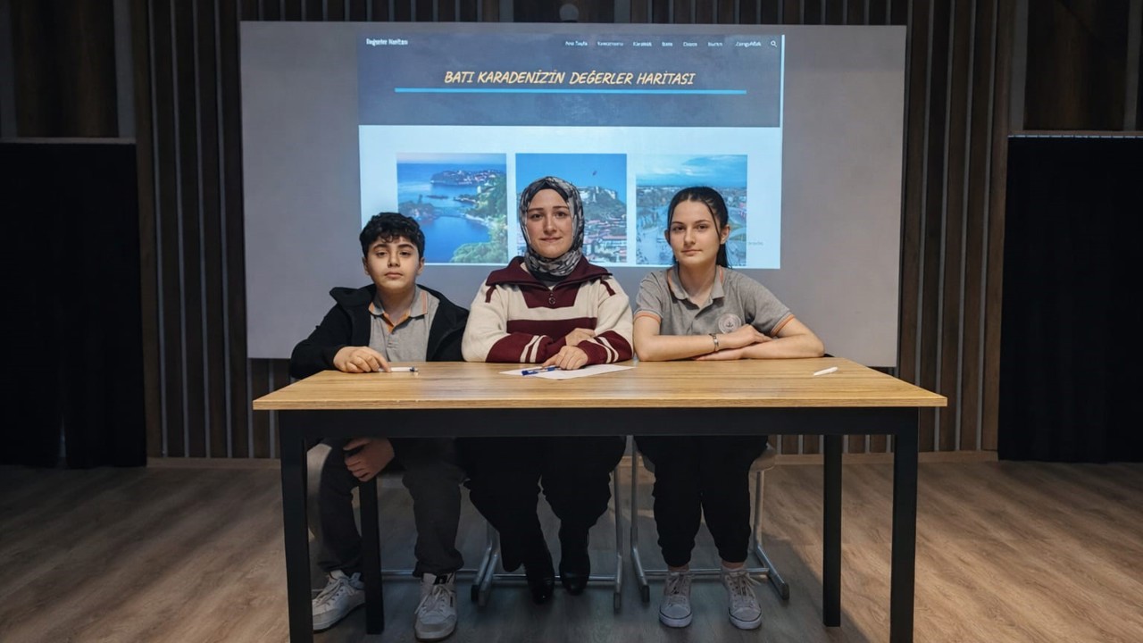 Alaplı Atatürk Ortaokulu üst üste bölge finallerinde
