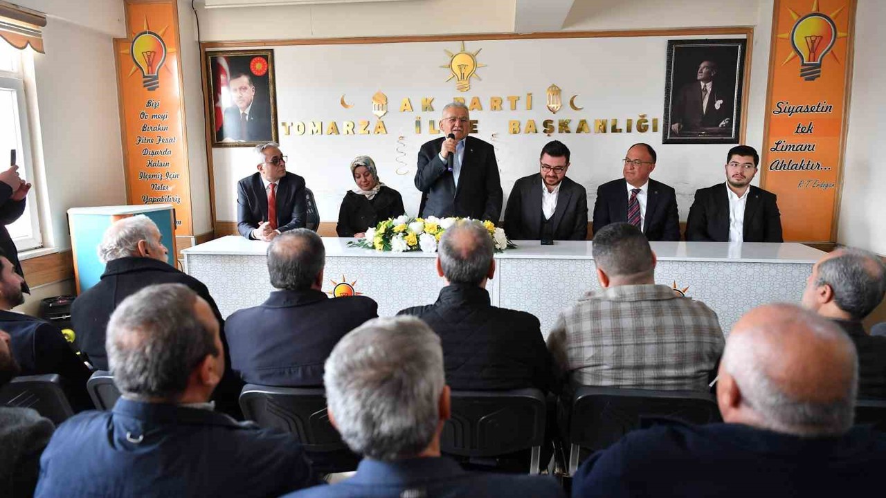 Başkan Büyükkılıç’tan Tomarza ve Bünyan’da Ramazan-ı Şerif buluşması
