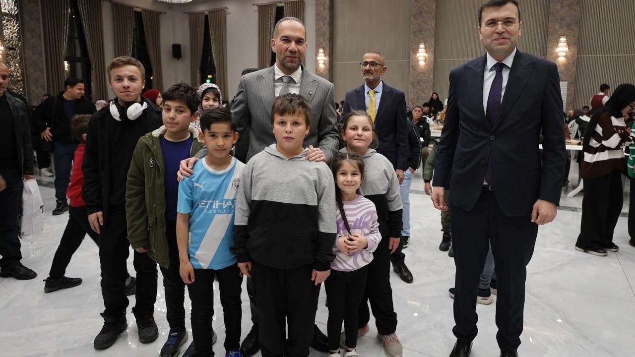 Niğde’de Gönül Sofraları yetim çocuklar için kuruldu
