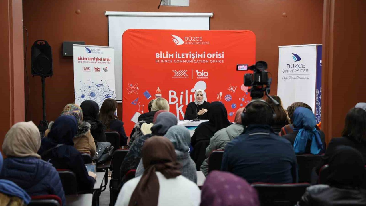 Bilim Kafe’de kadın sağlığı ve erken tanının önemi konuşuldu
