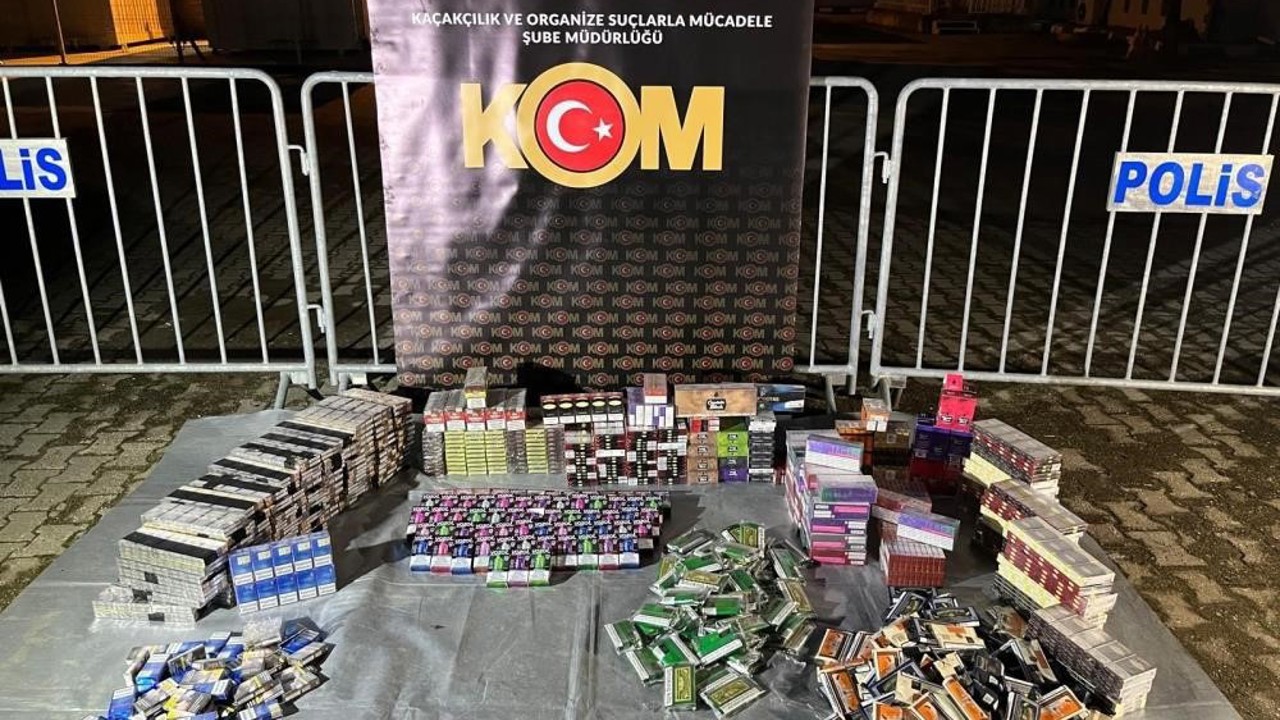 Düzce’de çok sayıda kaçak elektronik sigara tütünü ele geçirildi
