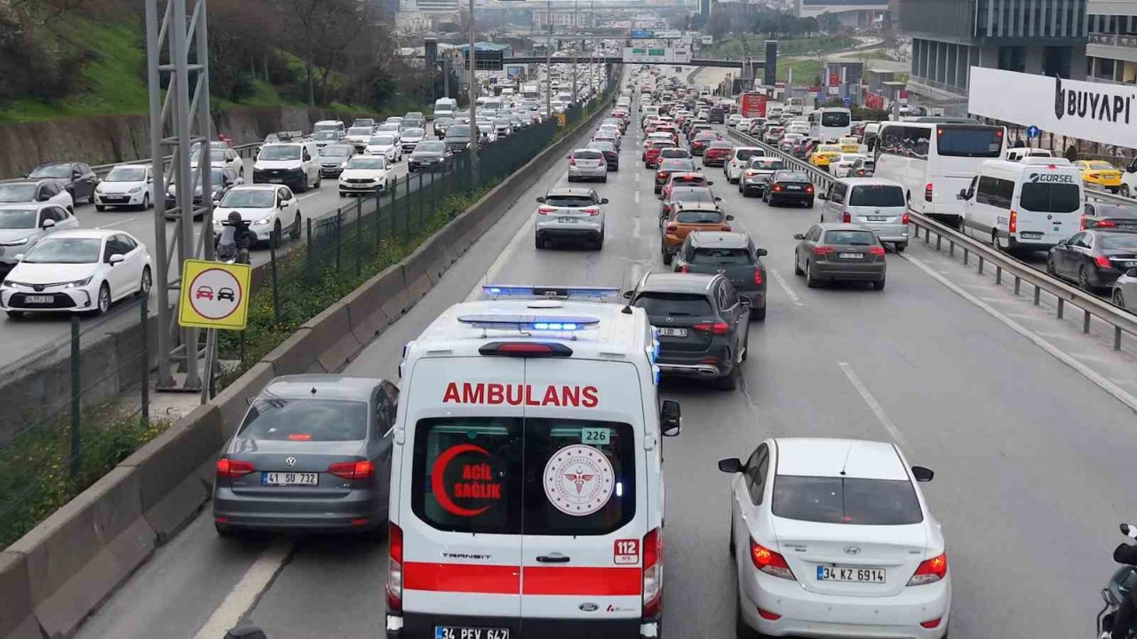 İstanbul’da hayat kurtaran kadın sürücüler
