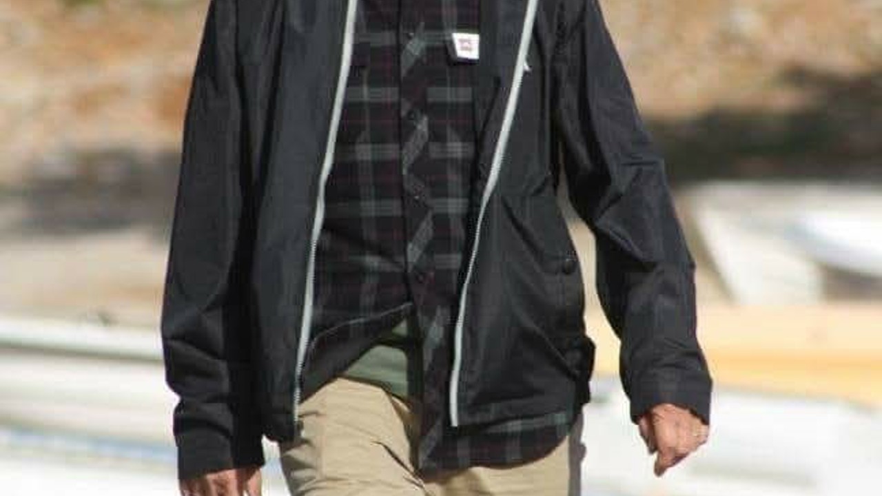 Merdivenden düşerek yaşamını yitirdi
