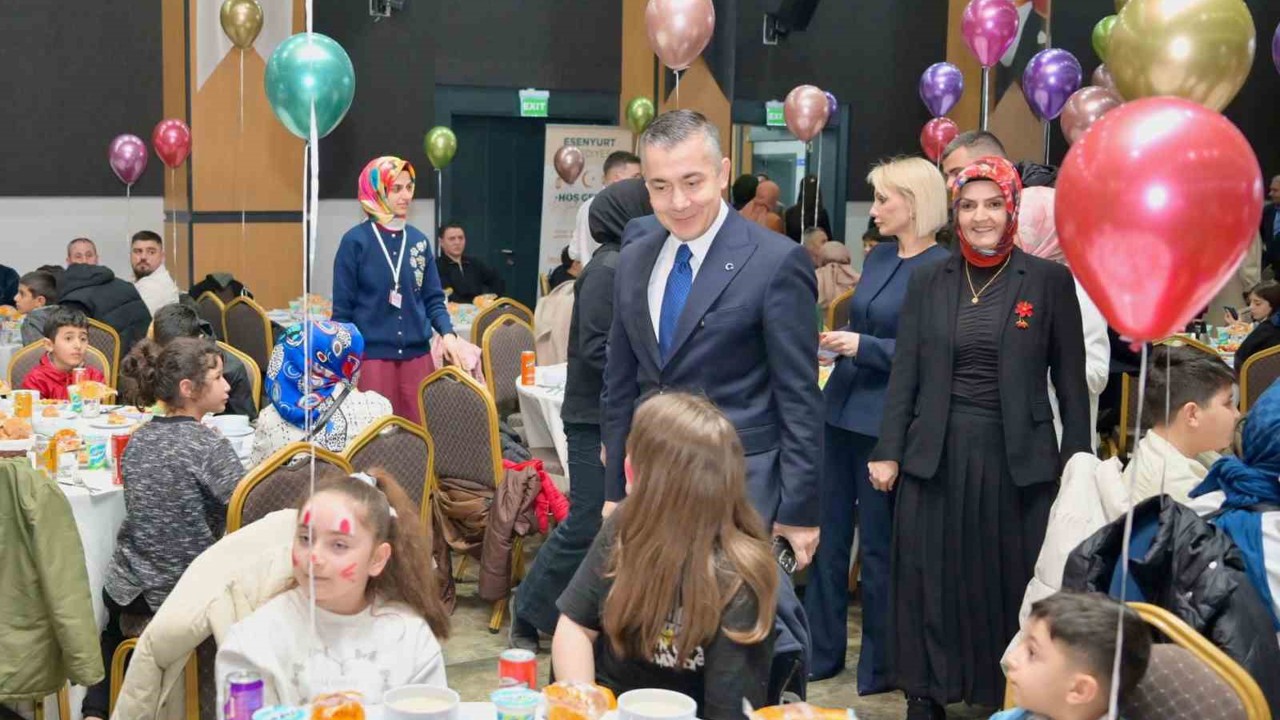 Başkan Vekili Aksoy’dan tasarruf hamlesi: Belediye araçları resmi plakalı olacak
