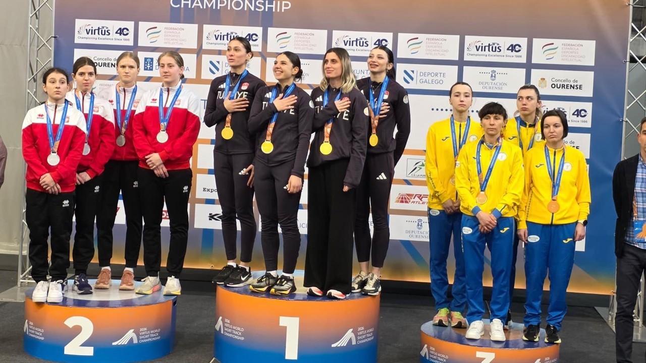 Özel sporculardan tarihi zafer
