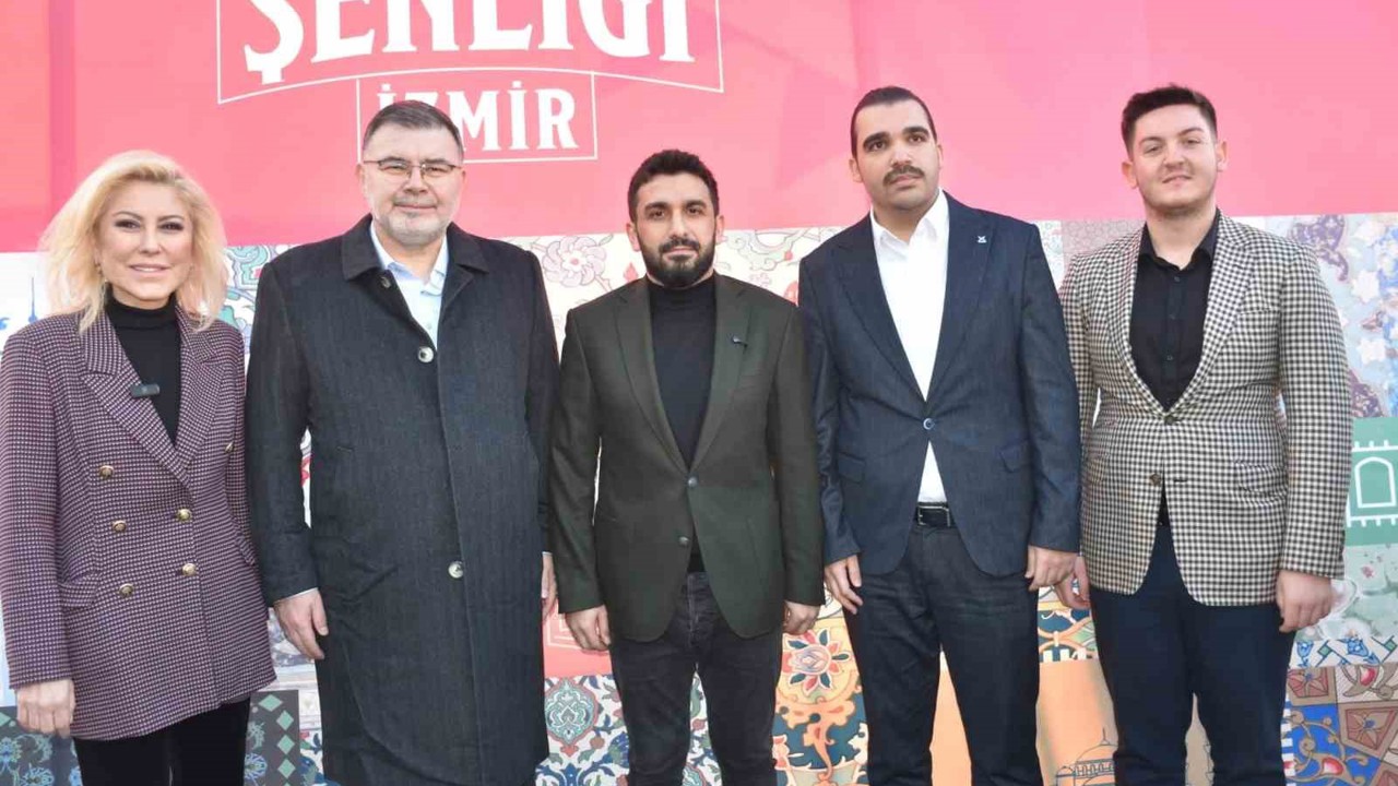 İzmir’de ’Ramazan Şenliği ve Büyük Aile İftarı’
