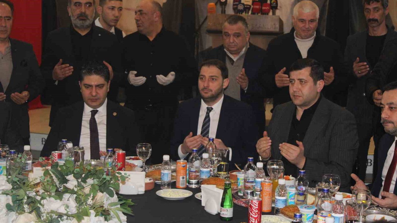 MHP Genel Başkan Yardımcısı Özdemir: "İran’ın toprak bütünlüğünün korunması gerektiğinin altını çiziyoruz"
