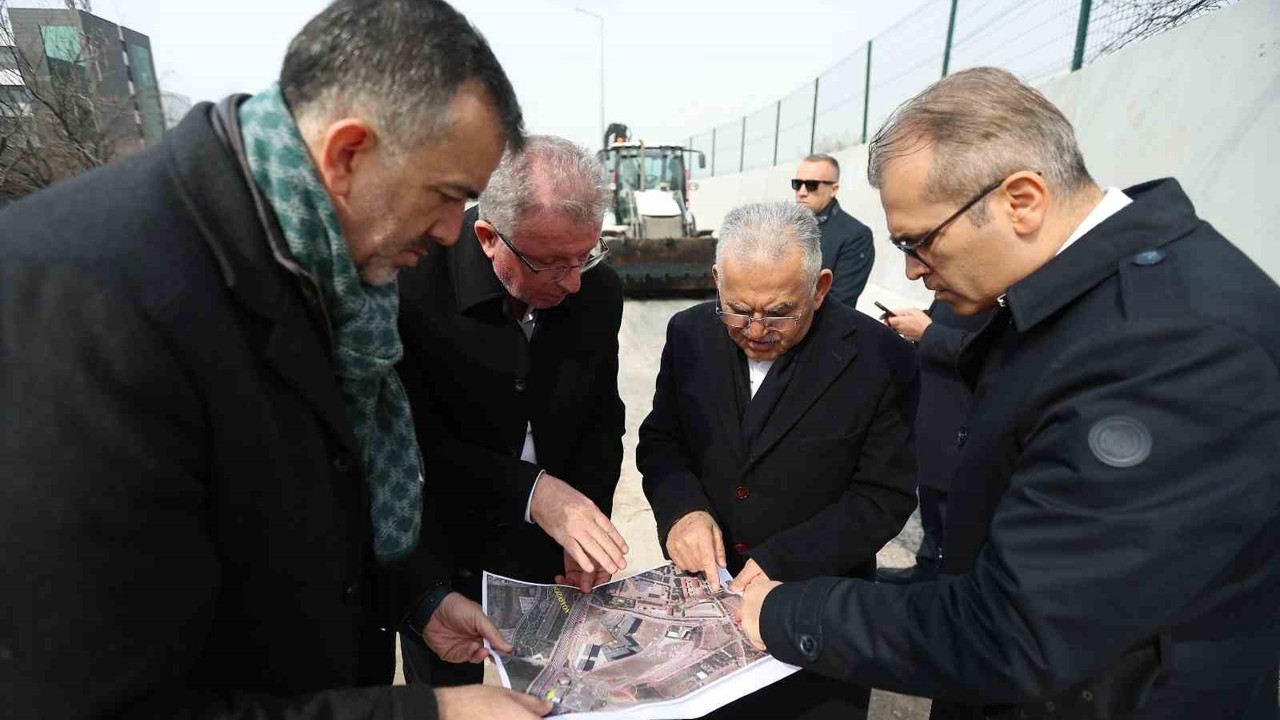 Başkan Büyükkılıç: "Kartal Kavşağı projesi, bayramdan hemen sonra başlıyor"
