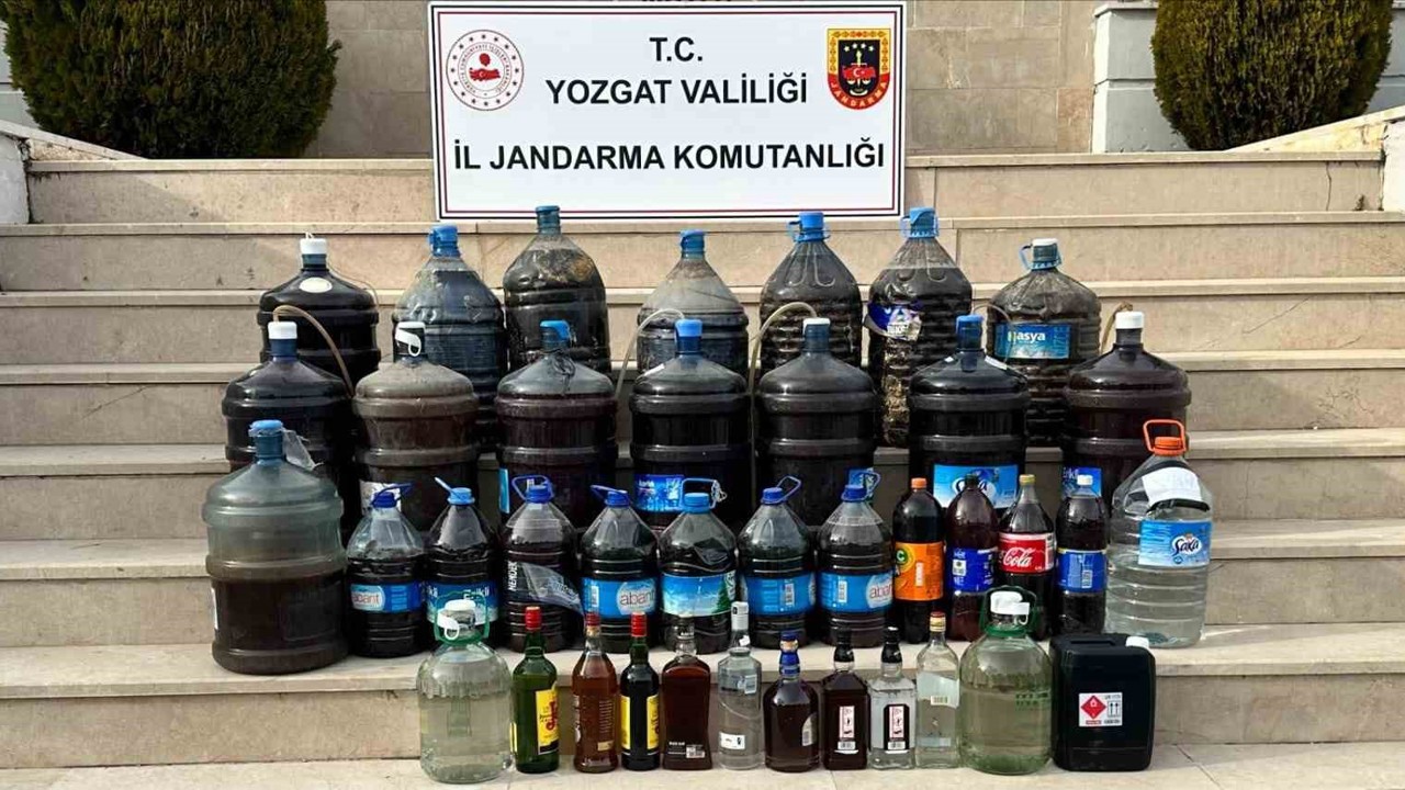 Yozgat’ta Jandarma kaçak alkol operasyonu düzenledi
