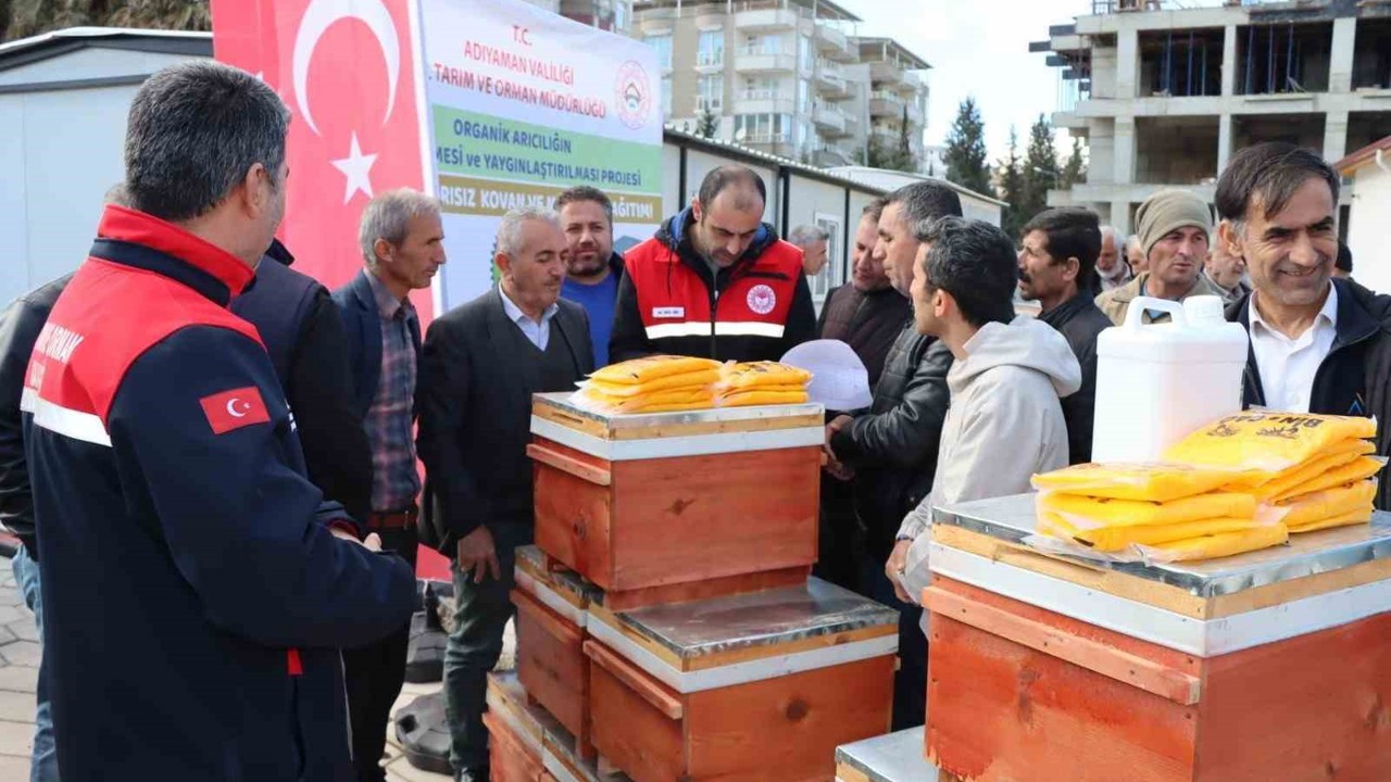 Arıcılara organik arısız 494 kovan dağıtıldı
