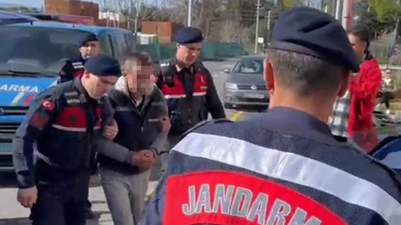 Kadınlar Günü’nde, karısını öldüren şahıs adliyeye sevk edildi
