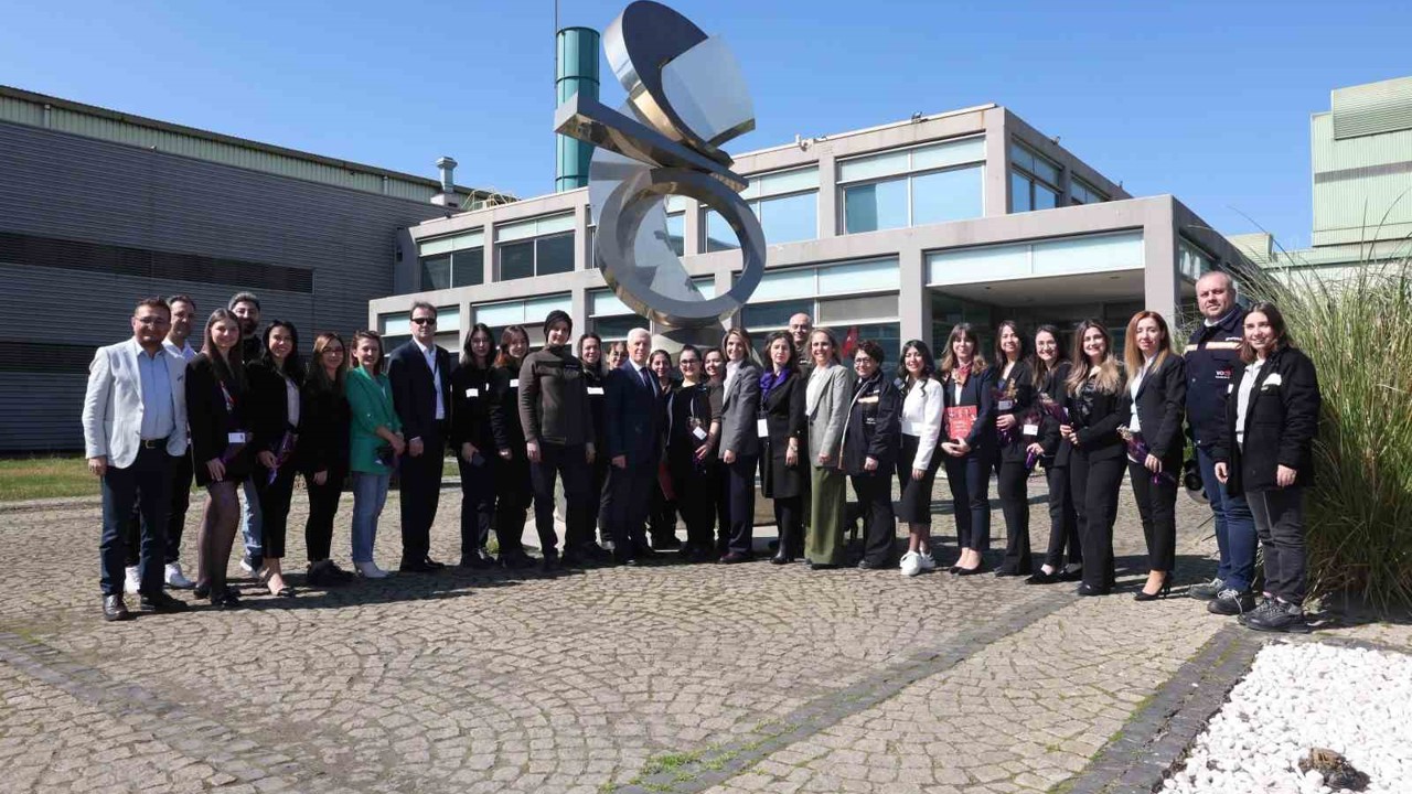 Başkan Bozbey’den kadın emekçilerine anlamlı ziyaret
