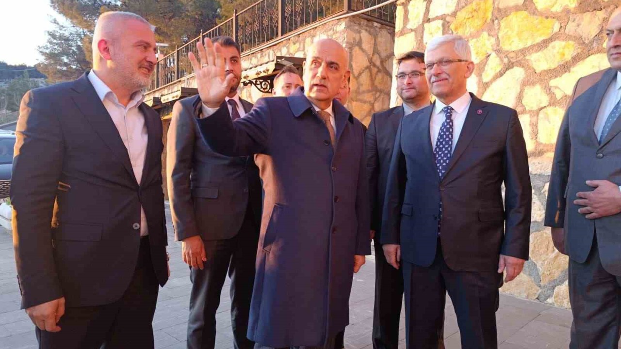 Veteriner hekimler 72. kuruluş yıl dönümünde iftarda buluştu
