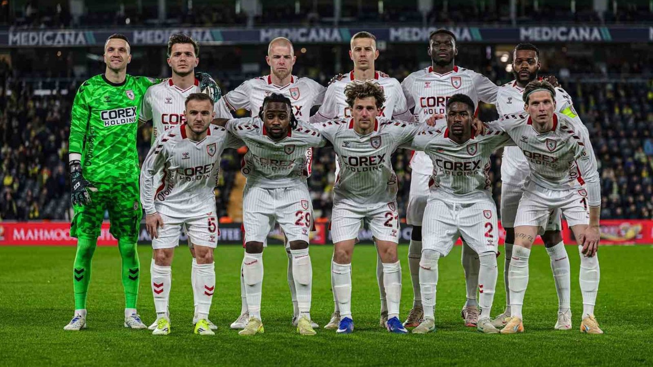 Samsunspor: "Tartışmalı hakem kararları geceye damga vurdu, mücadelemiz görmezden gelindi"
