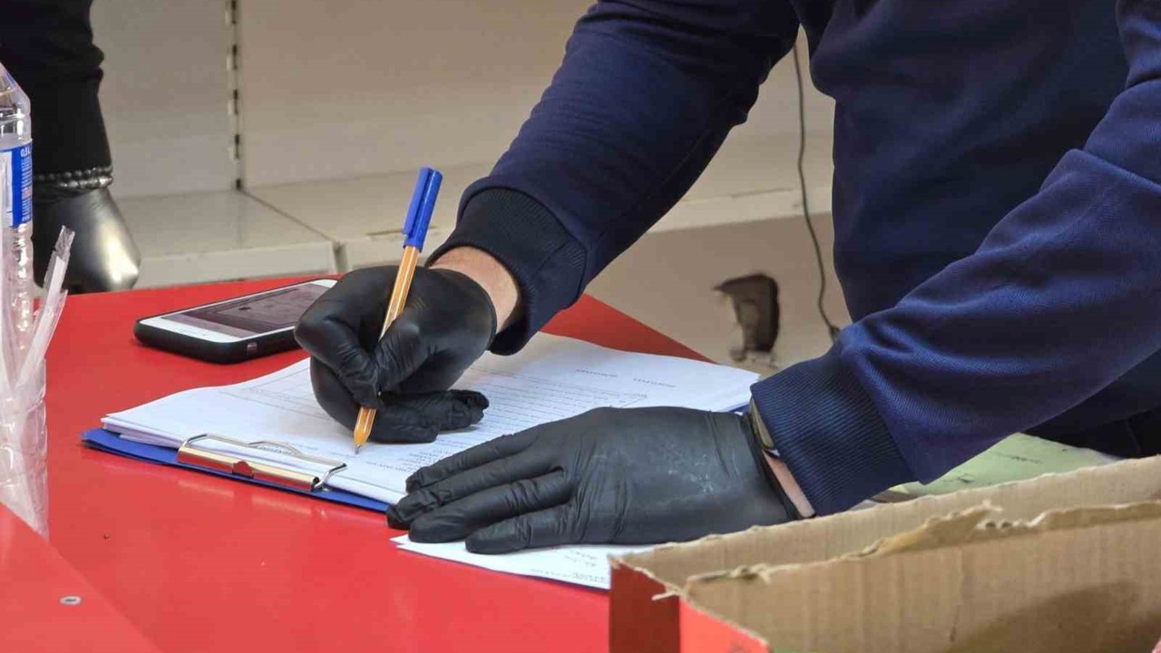 Tavas zabıtasından okul kantinlerine sıkı denetim
