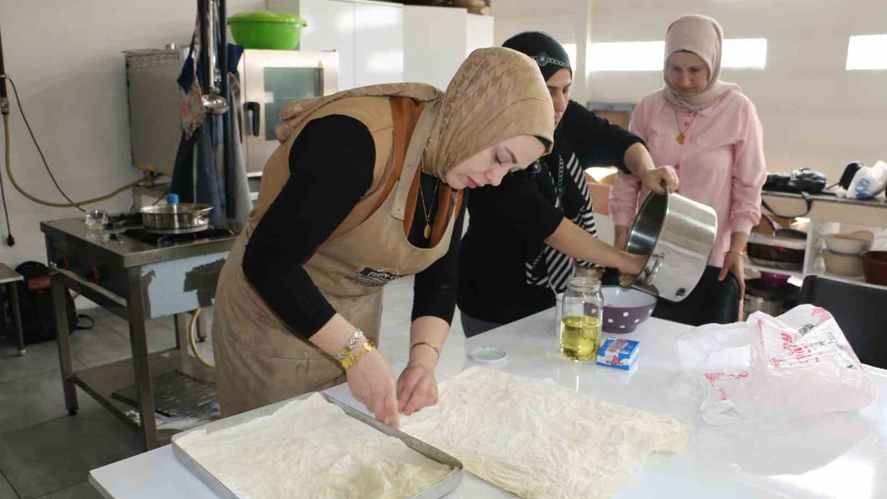 Kadınların emeği madalyayla taçlandı
