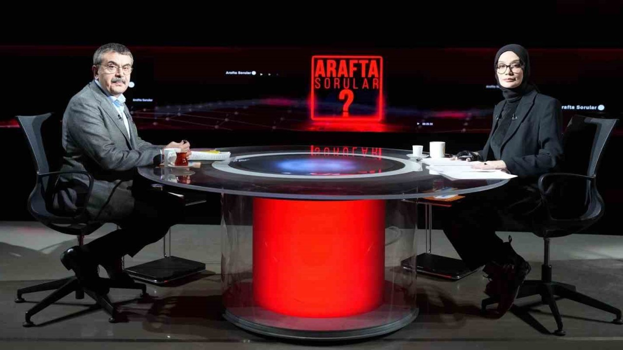 Bakan Tekin: "Ara tatilleri kaldırmıyoruz"
