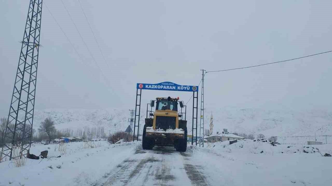Iğdır’da karla mücadelede başarı: Kapalı köy yolu kalmadı
