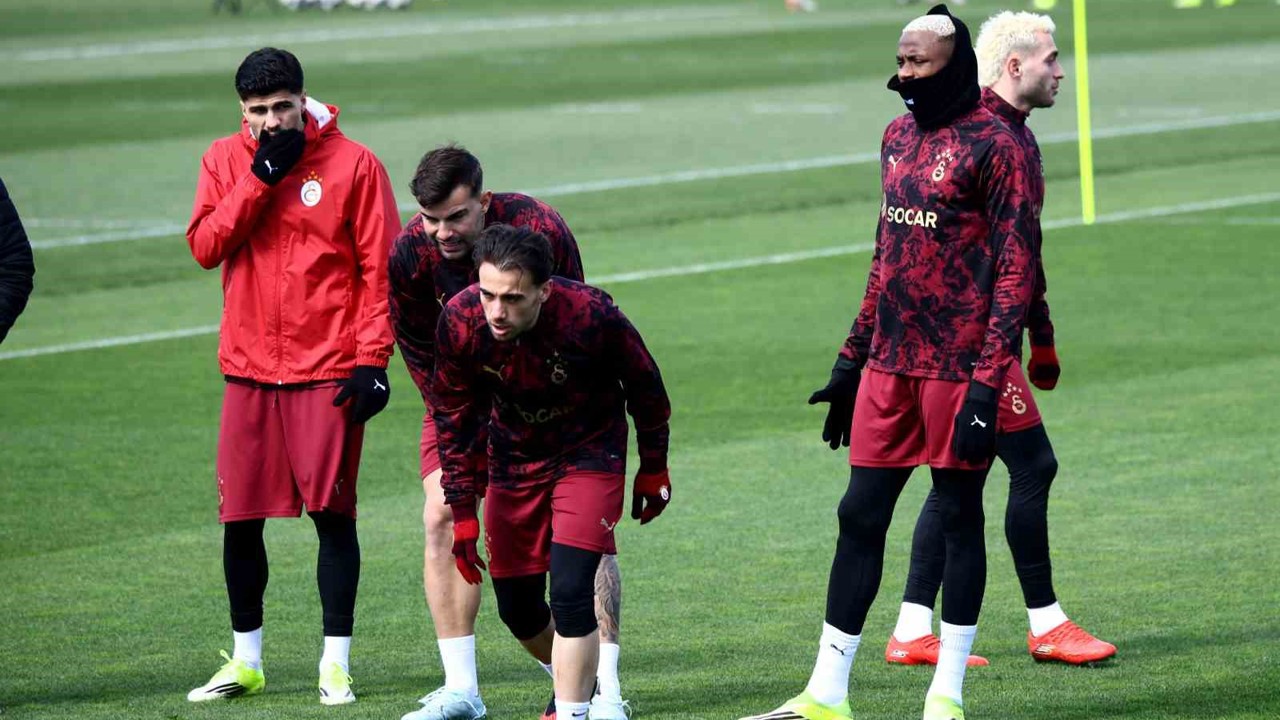 Galatasaray, Liverpool maçı hazırlıklarını tamamladı
