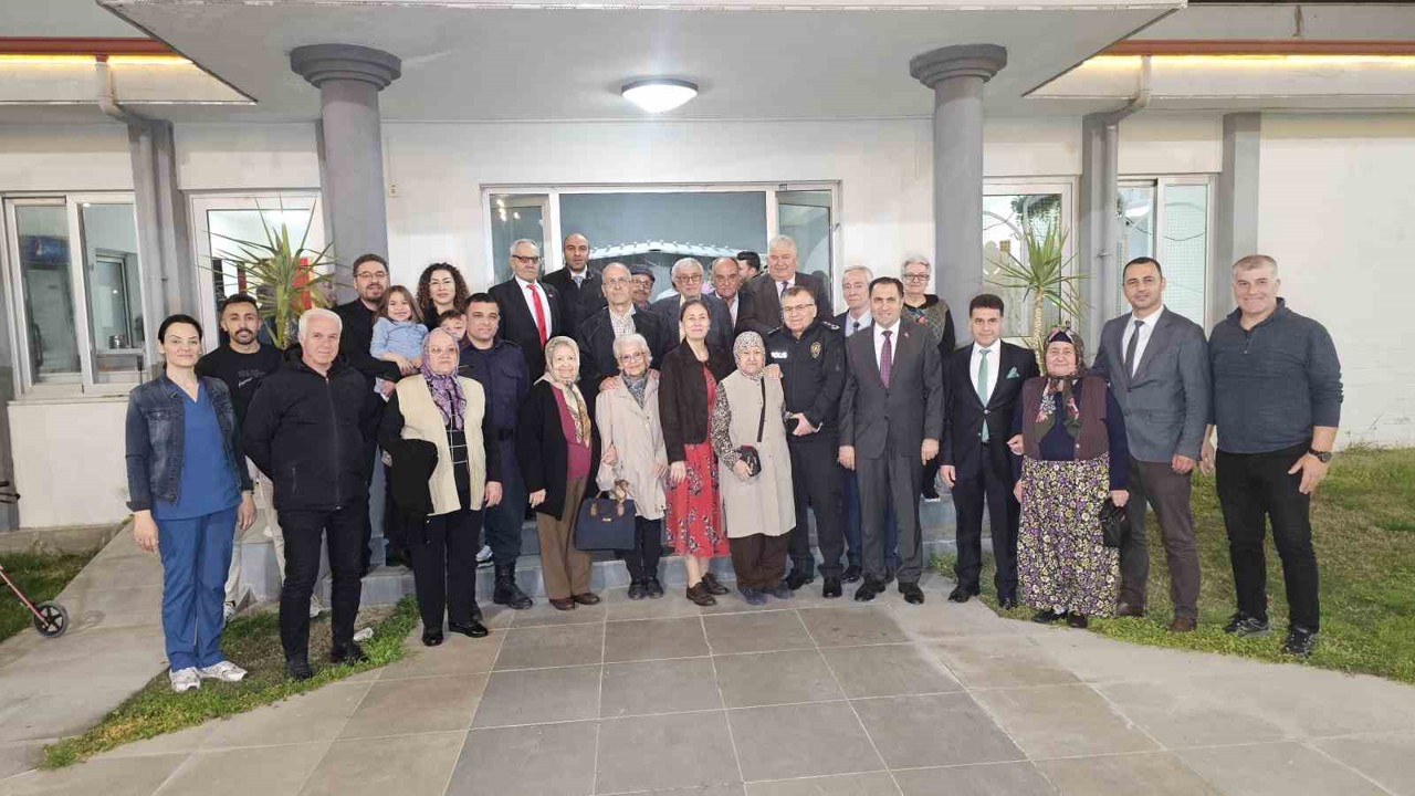 Kaymakam Kan huzurevi sakinlerini iftarda ağırladı

