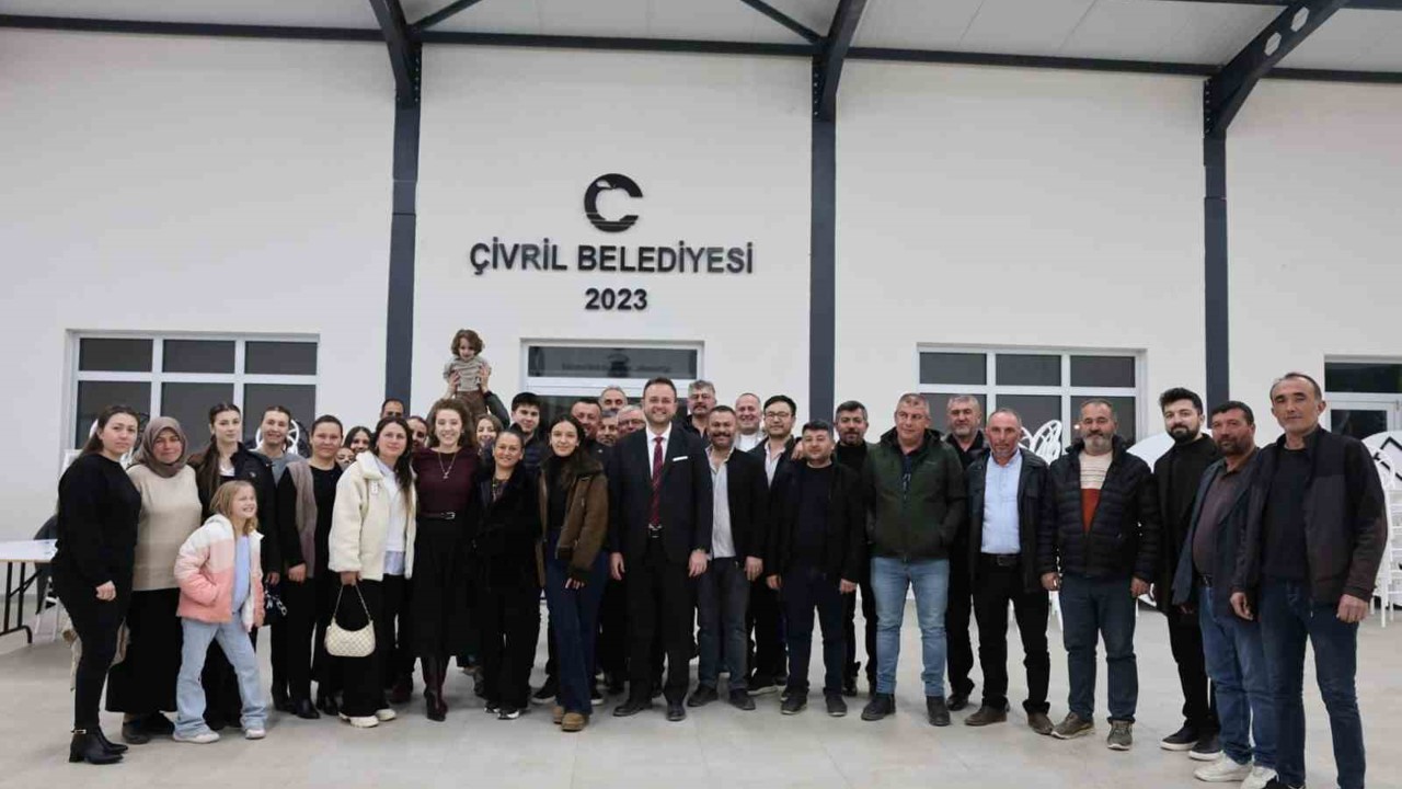 Başkan Dere, Çivrilli muhtarlarla iftar sofrasında buluştu
