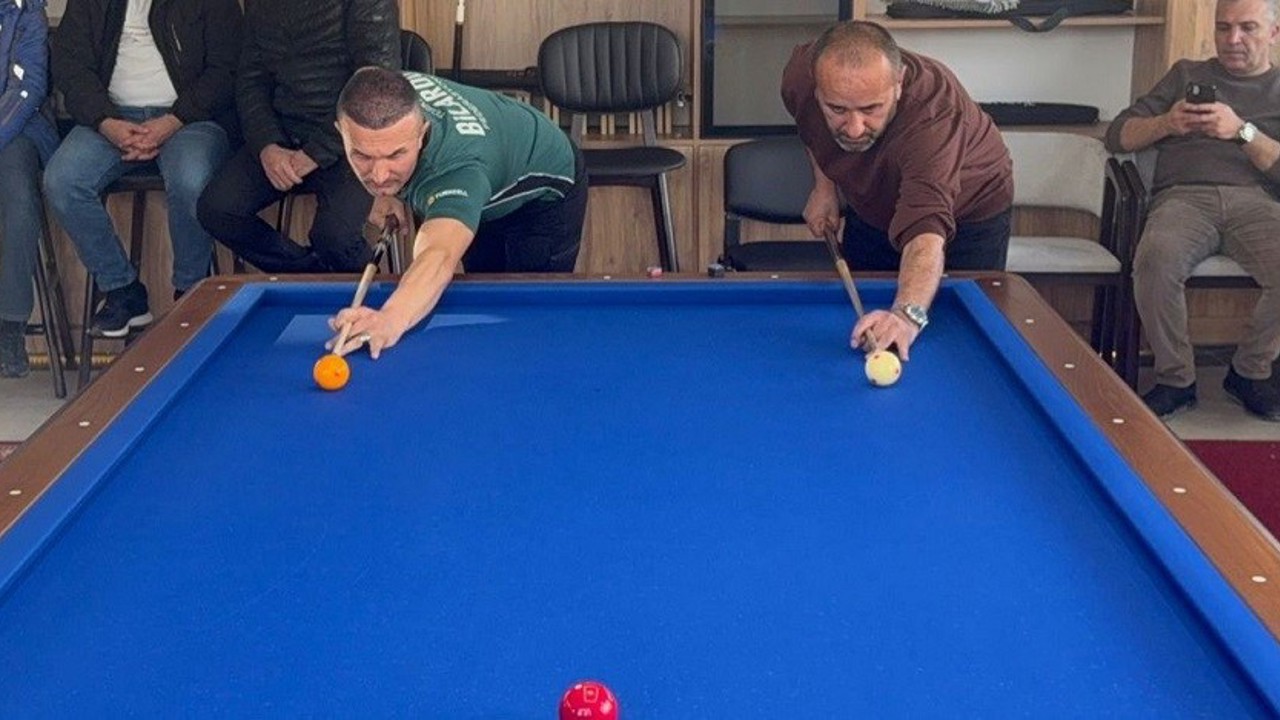 Hakkâri’de ‘Üç Bant Bilardo Turnuvası’ başladı
