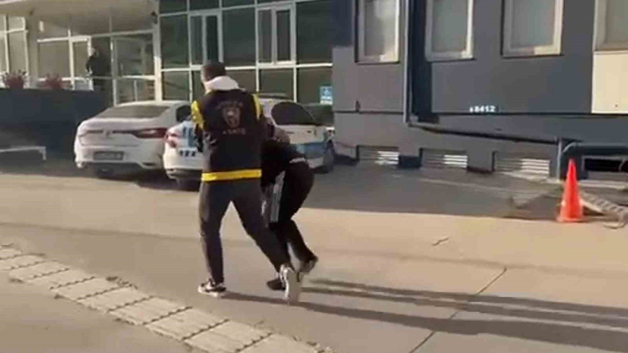 İskenderun’da hapis cezası ile aranan şahıs yakalandı
