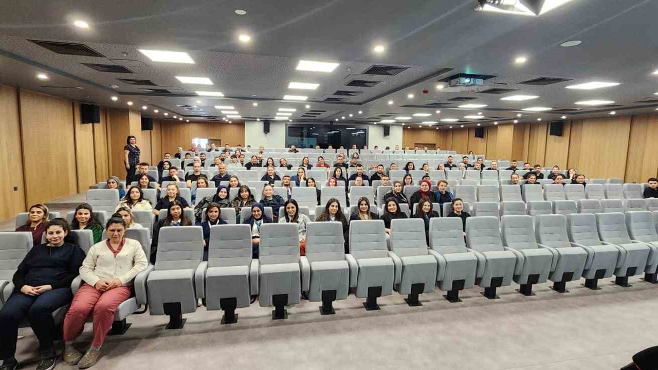 Aydın Şehir Hastanesi’nde ’Güvenli Hasta Transferi’ eğitimi verildi
