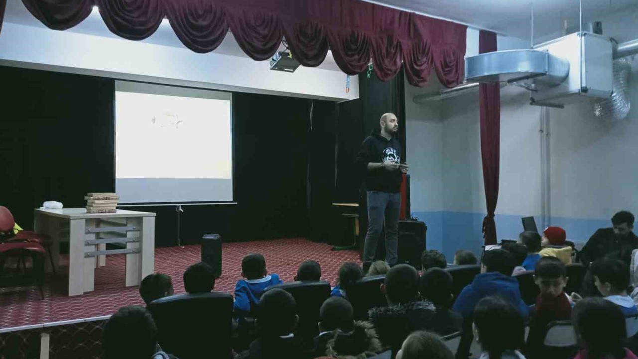 3 yılda binlerce öğrenciye mahremiyet bilinci anlatıldı
