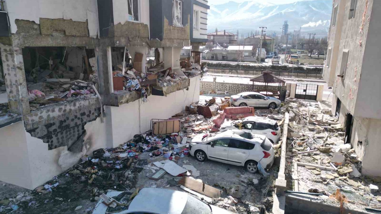 Niğde’deki patlamanın boyutu gün ağarınca ortaya çıktı
