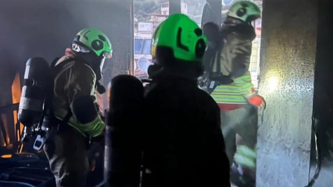 Antakya’da mesken yangını
