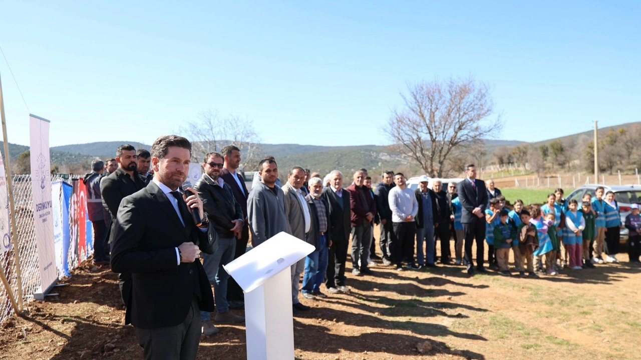 Tavas’ta "Ağaçta Birlik, Gelecekte Dirlik" projesi hayata geçti
