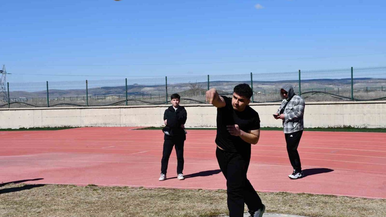 Okul Sporları Atletizm Müsabakaları tamamlandı
