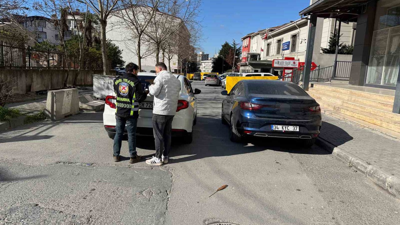 Esenyurt’ta trafikte tartışma çıkaran şahsın ehliyeti geri alındı
