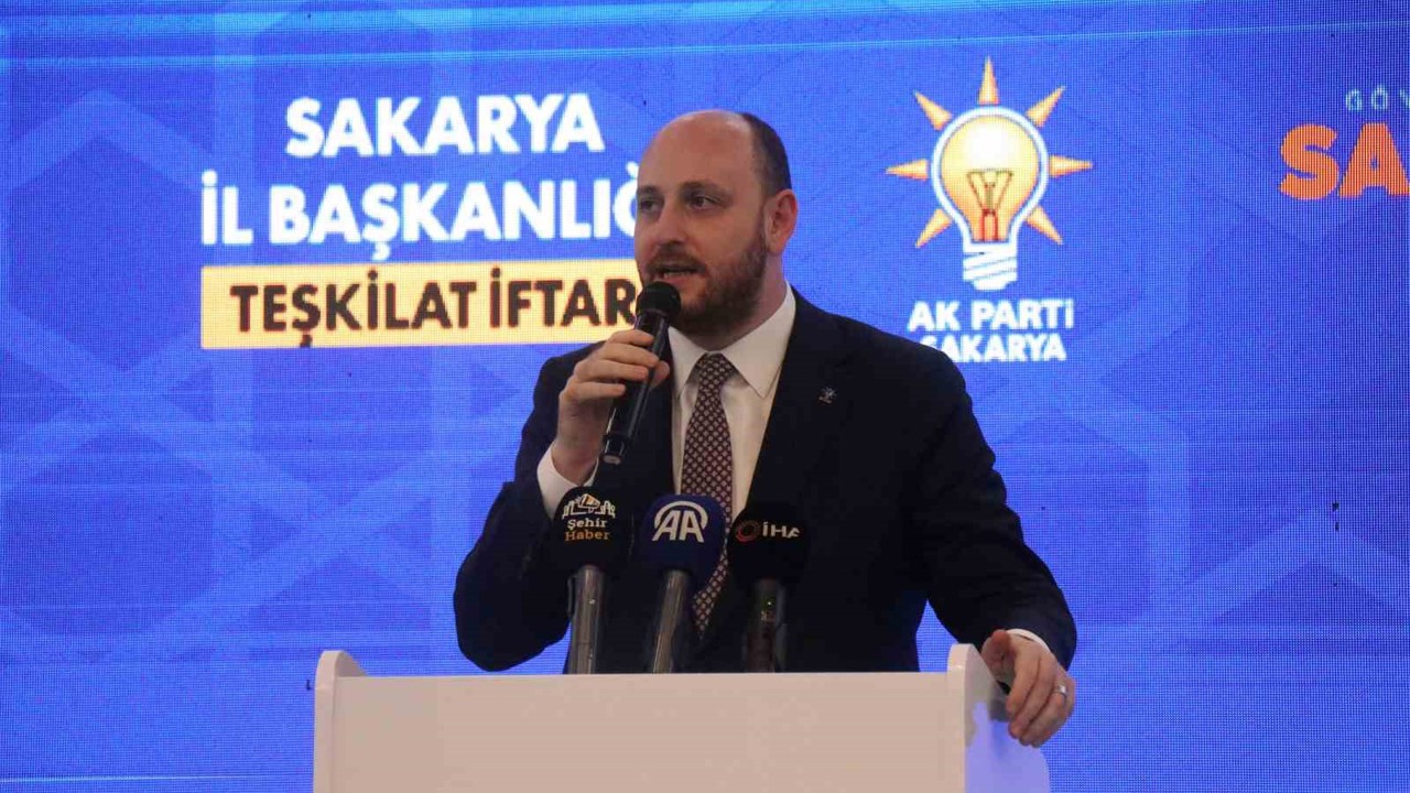 AK Parti Teşkilatı Sakarya’da iftar sofrasında bir araya geldi
