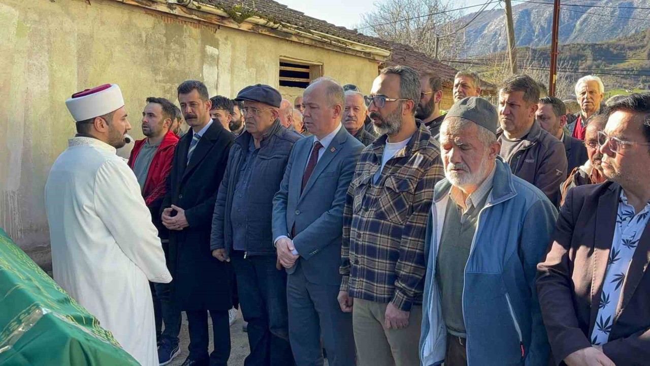 Bartın’da gazeteci Sadi Uzun’un acı günü
