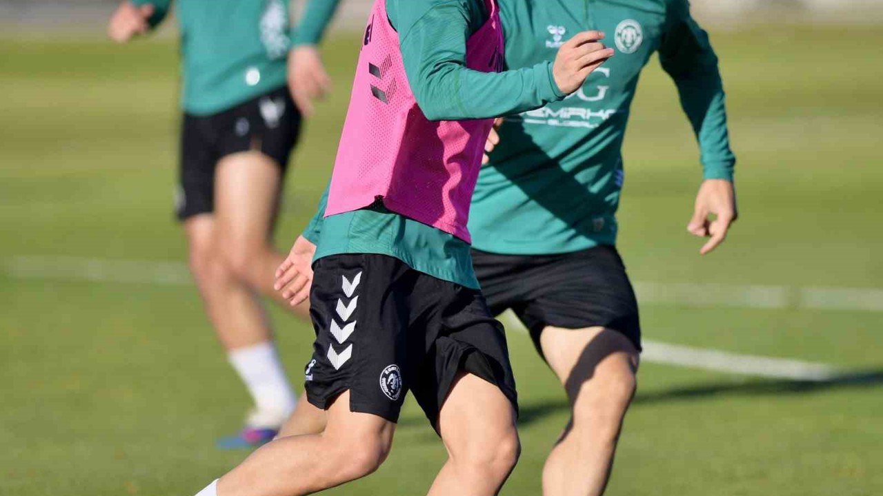 Konyaspor, Kocaelispor maçı hazırlıklarına başladı
