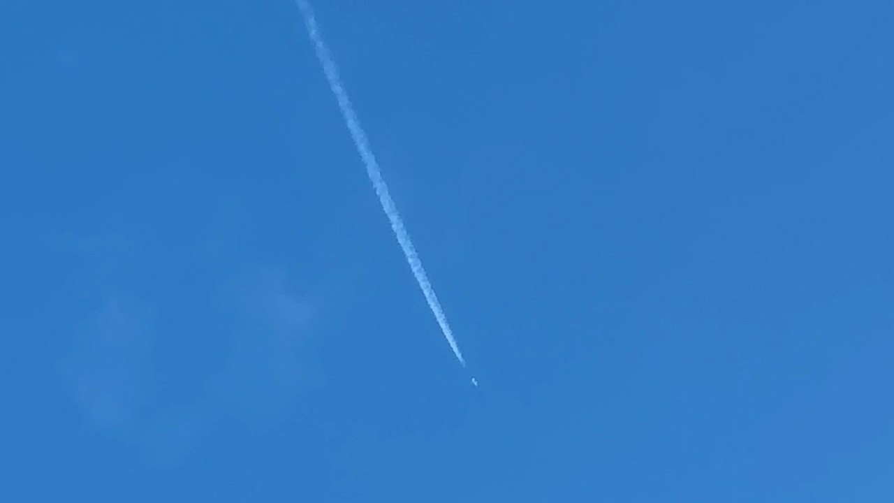 Yüksekova semalarında gece-gündüz devriye nöbeti: Jetler sınır güvenliği için havada
