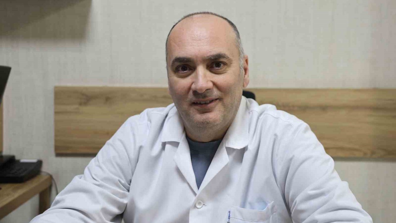 Op. Dr. Baysal: "Özellikle gençlerde son 5 yılda rektum kanseri 4 kat, kalın bağırsak kanseri 2 kat daha fazla görülmeye başlanmıştır"
