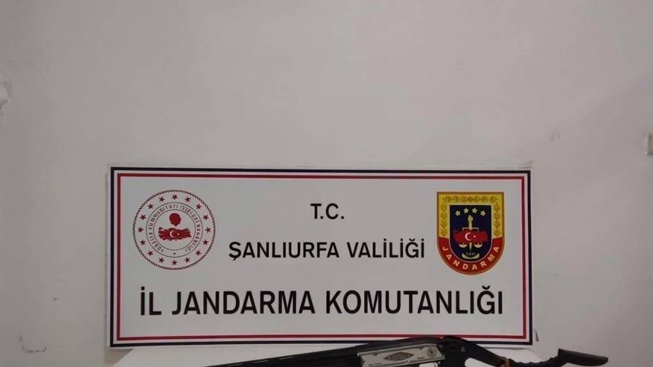 Şanlıurfa’da 3 adet ruhsatsız silah ele geçirildi: 3 gözaltı
