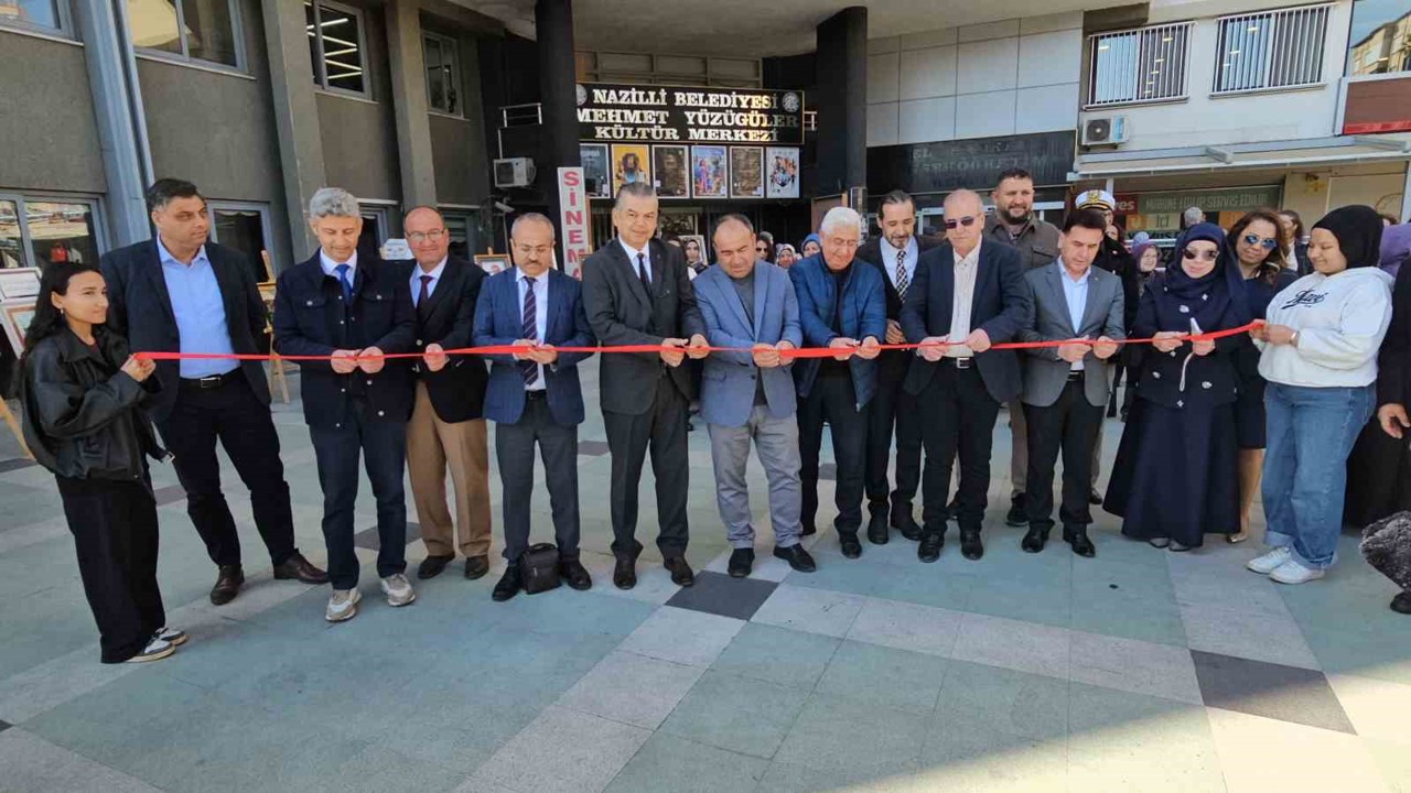 Nazilli’de Tezhip, Ebru ve Hüsn-i Hat Sergisi açıldı

